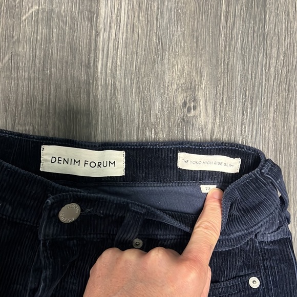 Denim forum yoko slim corduroy - aritzia - Picture 3 of 4